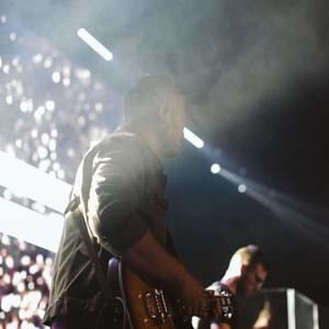 Meet your Posher, Amos